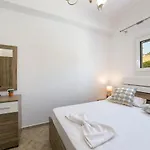 Vila Panos Asteras *
