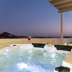 Vila Panos Asteras *