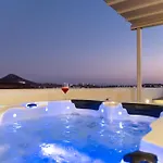 Panos Asteras Vila Isterni (Paros)