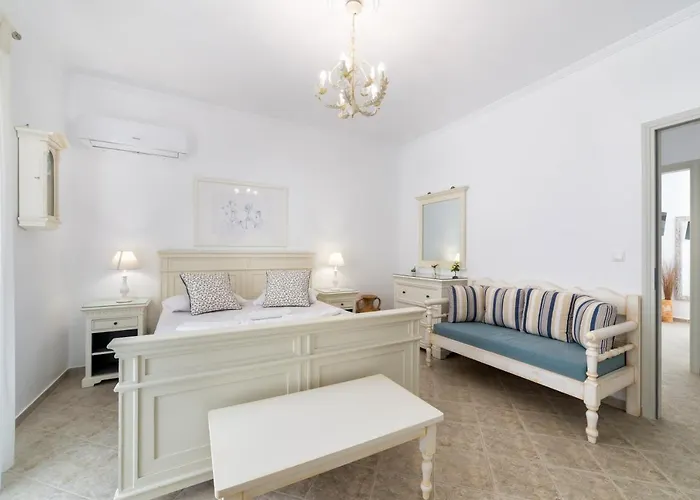 Panos Asteras Villa Isterni (Paros)