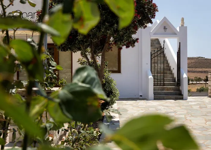 Panos Asteras Villa Isterni (Paros)